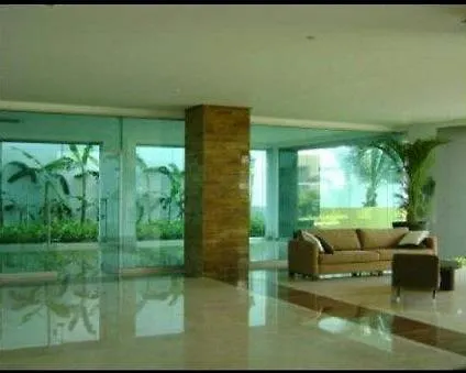 Beach Getaway Apartment